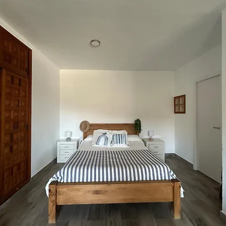 Moderno Con Encanto لوس رياليخوس